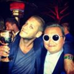Un imitador de Psy, de fiesta en fiesta en Cannes